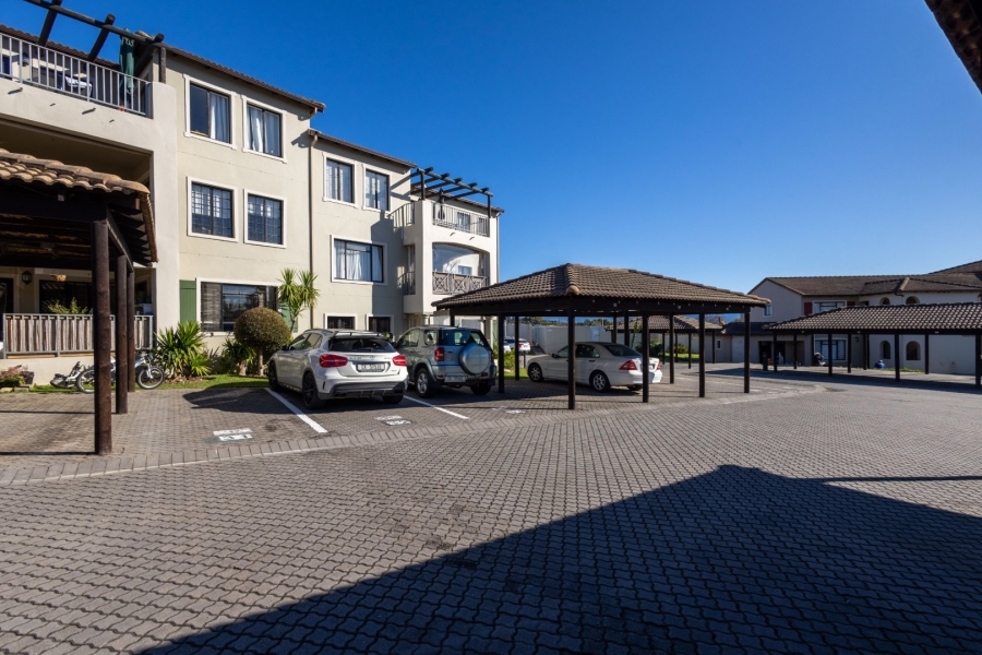 3 Bedroom Property for Sale in Santini Village Western Cape